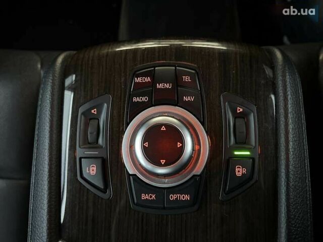 БМВ 7 Серия, объемом двигателя 4.4 л и пробегом 100 тыс. км за 11300 $, фото 23 на Automoto.ua