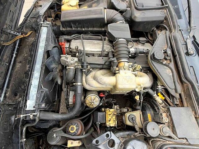 БМВ 7 Серия, объемом двигателя 3.5 л и пробегом 450 тыс. км за 1899 $, фото 4 на Automoto.ua