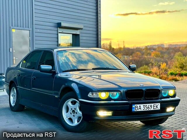 БМВ 7 Серия, объемом двигателя 2.8 л и пробегом 222 тыс. км за 4000 $, фото 2 на Automoto.ua