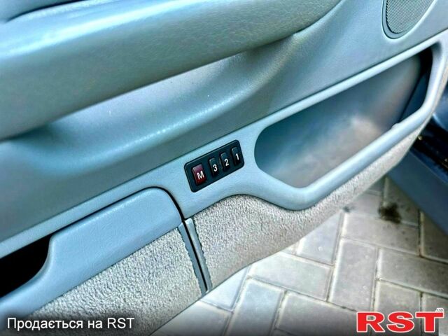 БМВ 7 Серия, объемом двигателя 2.8 л и пробегом 222 тыс. км за 4000 $, фото 11 на Automoto.ua