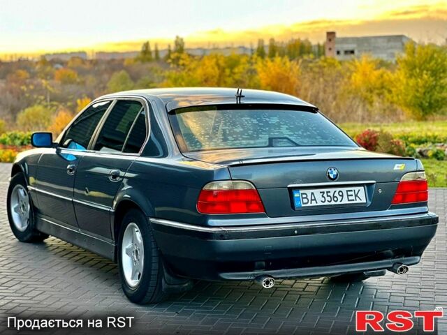 БМВ 7 Серия, объемом двигателя 2.8 л и пробегом 222 тыс. км за 4000 $, фото 6 на Automoto.ua
