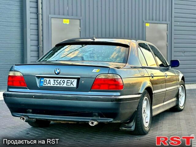 БМВ 7 Серия, объемом двигателя 2.8 л и пробегом 222 тыс. км за 4000 $, фото 5 на Automoto.ua