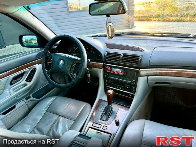 БМВ 7 Серия, объемом двигателя 2.8 л и пробегом 222 тыс. км за 4000 $, фото 10 на Automoto.ua
