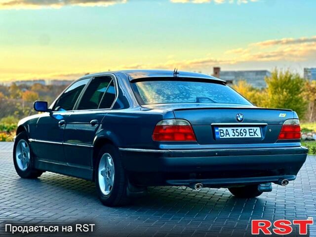 БМВ 7 Серия, объемом двигателя 2.8 л и пробегом 222 тыс. км за 4000 $, фото 4 на Automoto.ua