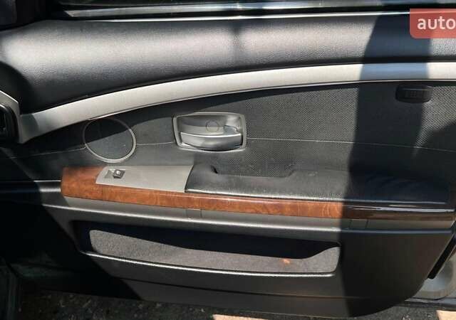 БМВ 7 Серия, объемом двигателя 4 л и пробегом 330 тыс. км за 6800 $, фото 6 на Automoto.ua