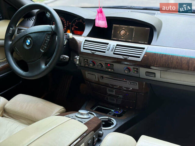 БМВ 7 Серия, объемом двигателя 3 л и пробегом 326 тыс. км за 7700 $, фото 9 на Automoto.ua