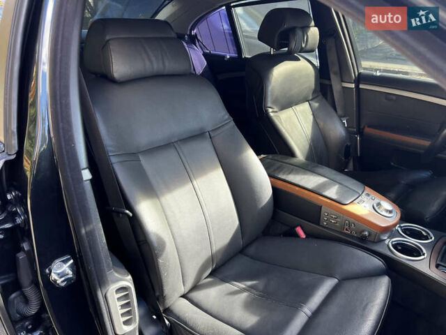 БМВ 7 Серия, объемом двигателя 3 л и пробегом 300 тыс. км за 6500 $, фото 26 на Automoto.ua