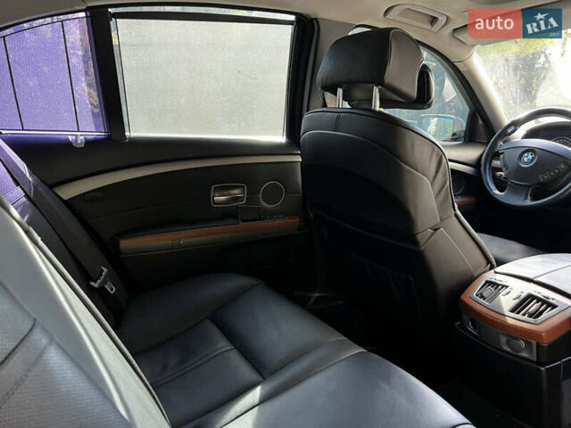 БМВ 7 Серия, объемом двигателя 3 л и пробегом 300 тыс. км за 6500 $, фото 13 на Automoto.ua