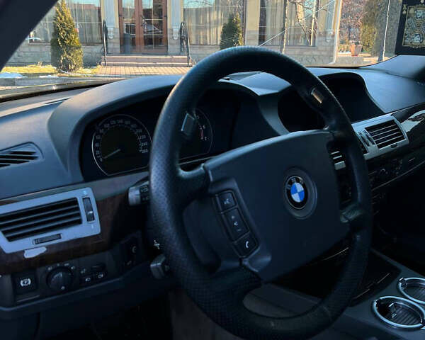 БМВ 7 Серия, объемом двигателя 4.4 л и пробегом 190 тыс. км за 7500 $, фото 23 на Automoto.ua