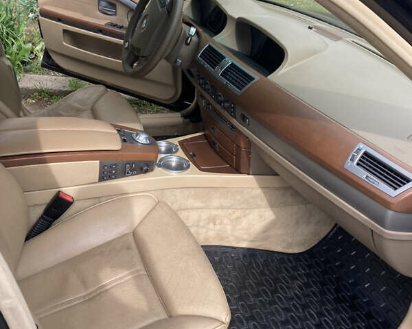 БМВ 7 Серия, объемом двигателя 4 л и пробегом 415 тыс. км за 6000 $, фото 6 на Automoto.ua