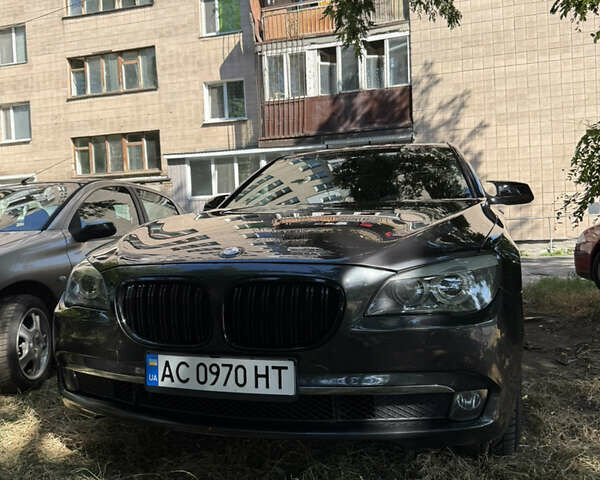 БМВ 7 Серия, объемом двигателя 2.99 л и пробегом 215 тыс. км за 14800 $, фото 1 на Automoto.ua