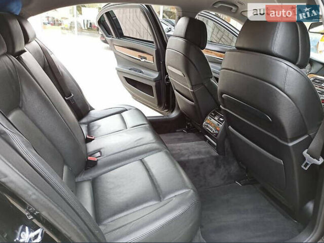 БМВ 7 Серия, объемом двигателя 3 л и пробегом 195 тыс. км за 13500 $, фото 9 на Automoto.ua