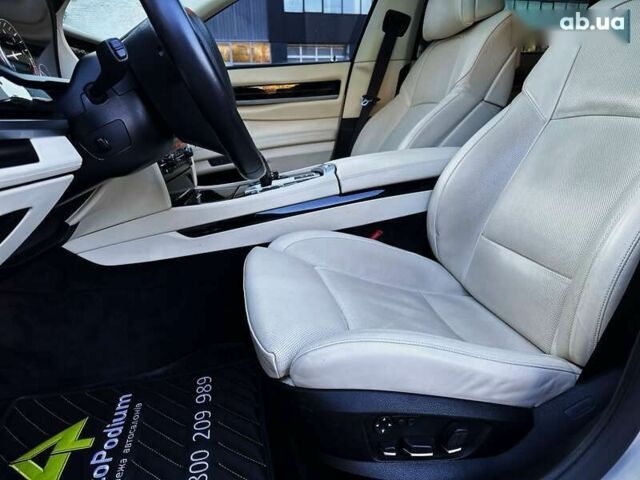 БМВ 7 Серия, объемом двигателя 0 л и пробегом 64 тыс. км за 16700 $, фото 23 на Automoto.ua