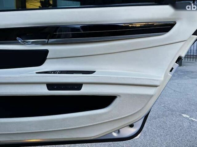 БМВ 7 Серия, объемом двигателя 0 л и пробегом 64 тыс. км за 16700 $, фото 26 на Automoto.ua