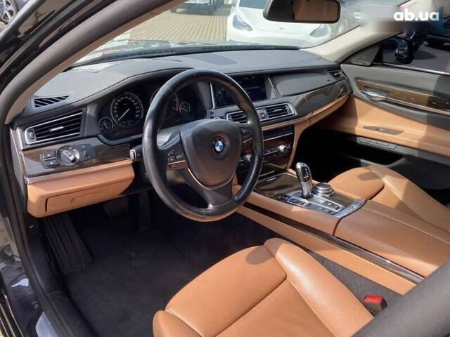 БМВ 7 Серія, об'ємом двигуна 3 л та пробігом 225 тис. км за 17950 $, фото 10 на Automoto.ua