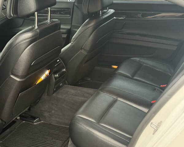 БМВ 7 Серия, объемом двигателя 2.98 л и пробегом 230 тыс. км за 15500 $, фото 16 на Automoto.ua