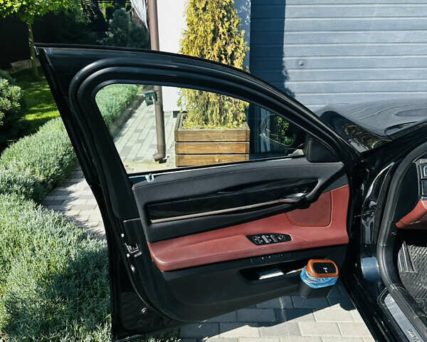 БМВ 7 Серия, объемом двигателя 3 л и пробегом 182 тыс. км за 25000 $, фото 9 на Automoto.ua