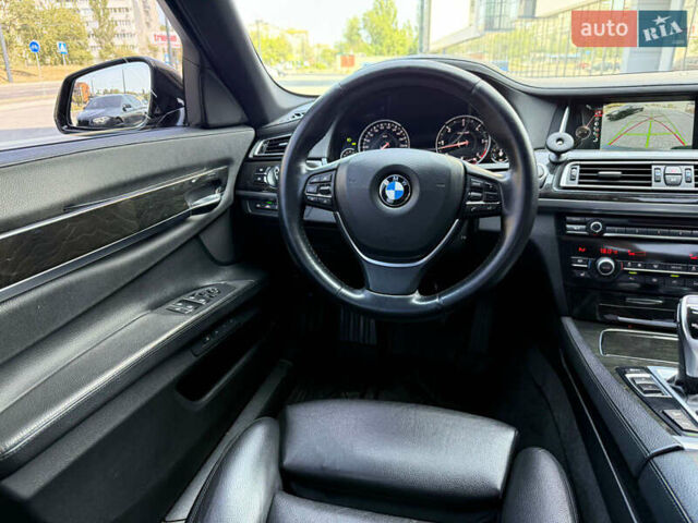 БМВ 7 Серия, объемом двигателя 3 л и пробегом 258 тыс. км за 22500 $, фото 12 на Automoto.ua