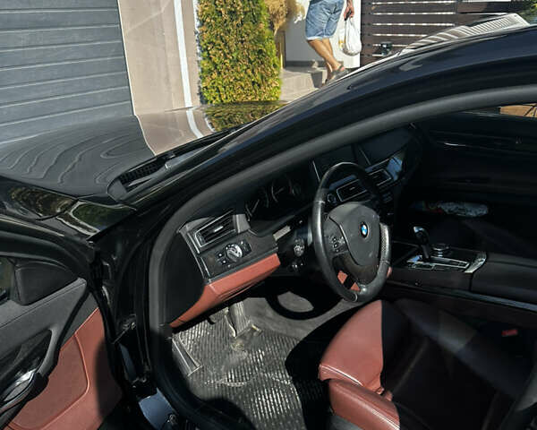 БМВ 7 Серия, объемом двигателя 3 л и пробегом 182 тыс. км за 25000 $, фото 8 на Automoto.ua