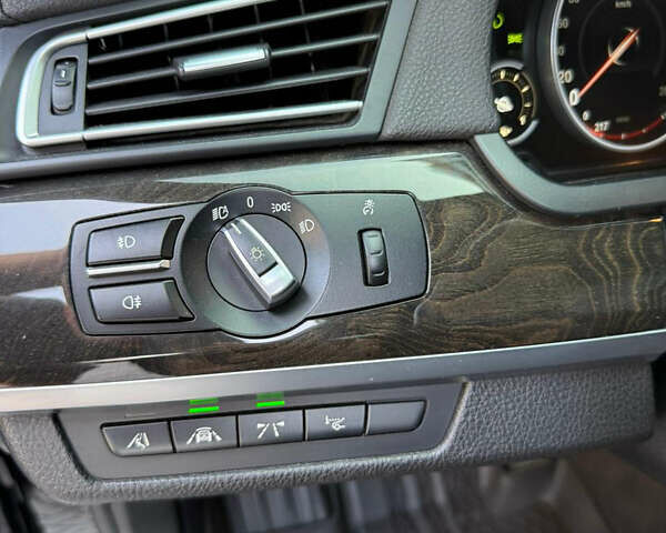 БМВ 7 Серия, объемом двигателя 3 л и пробегом 258 тыс. км за 22500 $, фото 19 на Automoto.ua