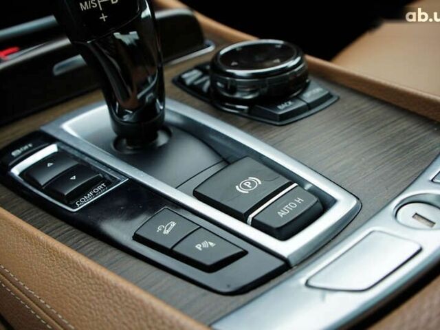 БМВ 7 Серия, объемом двигателя 0 л и пробегом 95 тыс. км за 27999 $, фото 27 на Automoto.ua