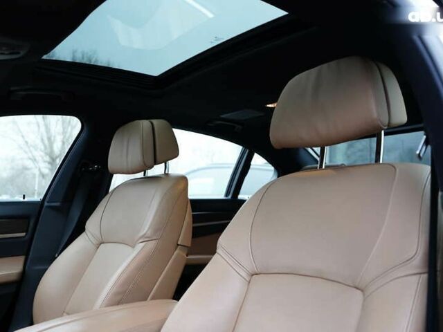 БМВ 7 Серия, объемом двигателя 3 л и пробегом 95 тыс. км за 33500 $, фото 23 на Automoto.ua
