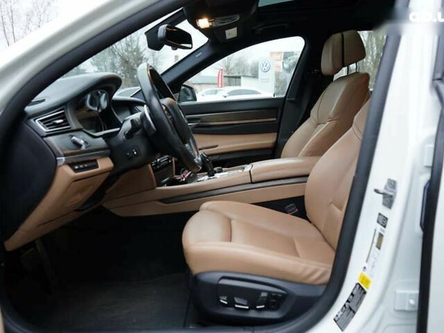 БМВ 7 Серия, объемом двигателя 3 л и пробегом 95 тыс. км за 33500 $, фото 19 на Automoto.ua