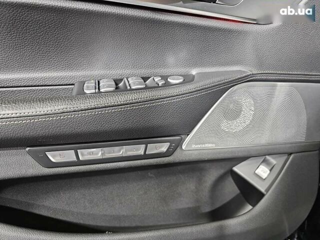 БМВ 7 Серия 2015 в Киеве на Automoto.ua БМВ 7 Серия, объемом двигателя 4.4 л и пробегом 185 тыс. км за 29999 $, фото 29 на Automoto.ua