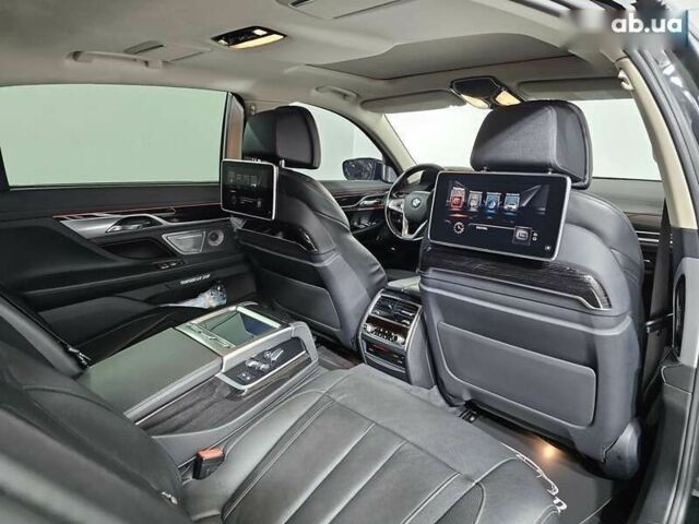 БМВ 7 Серия 2015 в Киеве на Automoto.ua БМВ 7 Серия, объемом двигателя 4.4 л и пробегом 185 тыс. км за 29999 $, фото 15 на Automoto.ua
