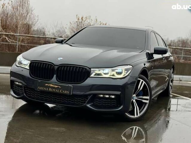 БМВ 7 Серия, объемом двигателя 3 л и пробегом 233 тыс. км за 33990 $, фото 1 на Automoto.ua