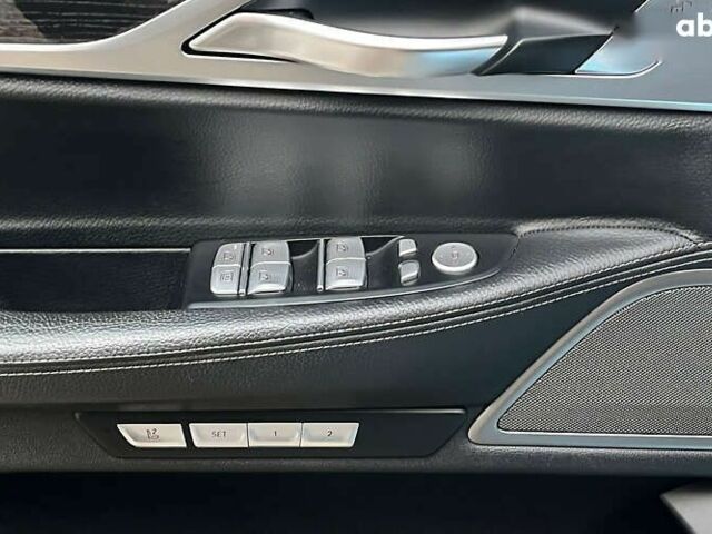 БМВ 7 Серия, объемом двигателя 3 л и пробегом 107 тыс. км за 31000 $, фото 19 на Automoto.ua