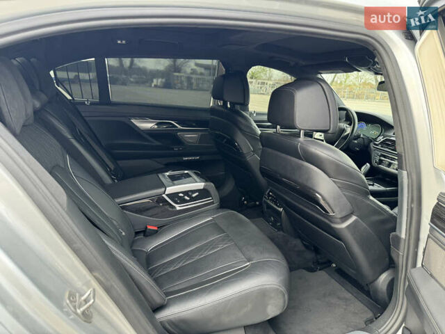 БМВ 7 Серия, объемом двигателя 4.39 л и пробегом 112 тыс. км за 29900 $, фото 14 на Automoto.ua