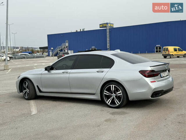 БМВ 7 Серия, объемом двигателя 4.39 л и пробегом 112 тыс. км за 29900 $, фото 5 на Automoto.ua