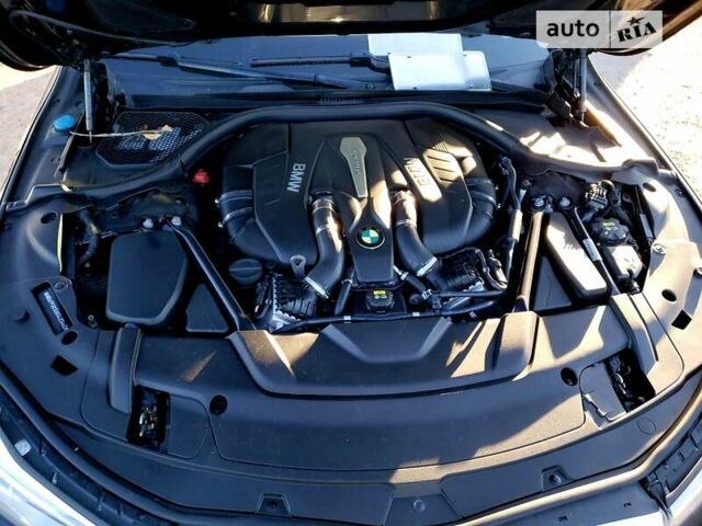 БМВ 7 Серія, об'ємом двигуна 4.4 л та пробігом 137 тис. км за 44999 $, фото 10 на Automoto.ua