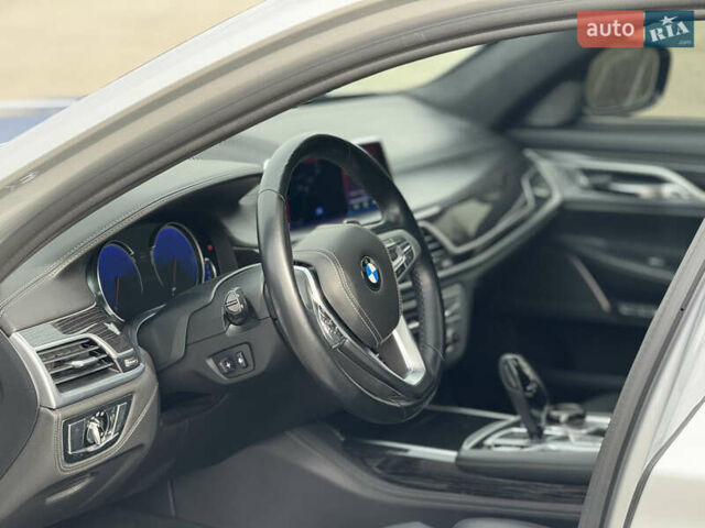БМВ 7 Серия, объемом двигателя 4.39 л и пробегом 112 тыс. км за 29900 $, фото 7 на Automoto.ua