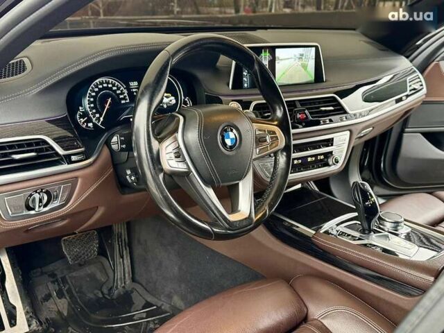 БМВ 7 Серия, объемом двигателя 3 л и пробегом 233 тыс. км за 33990 $, фото 18 на Automoto.ua