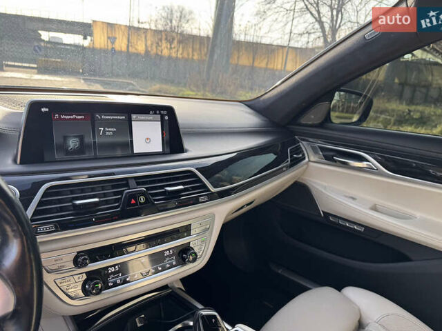 БМВ 7 Серія, об'ємом двигуна 4.4 л та пробігом 126 тис. км за 45000 $, фото 9 на Automoto.ua