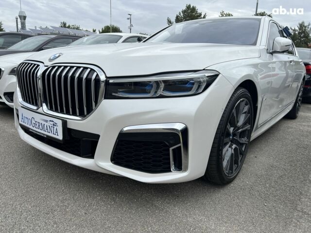 БМВ 7 Серия, объемом двигателя 3 л и пробегом 64 тыс. км за 69773 $, фото 1 на Automoto.ua