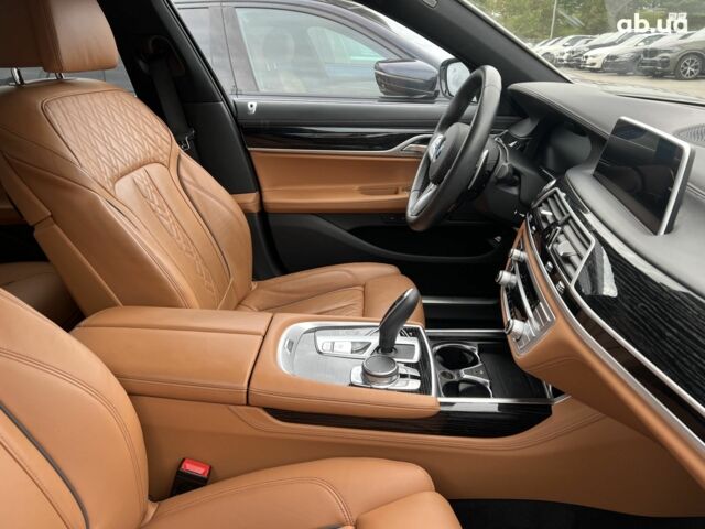 БМВ 7 Серия, объемом двигателя 3 л и пробегом 64 тыс. км за 69773 $, фото 13 на Automoto.ua