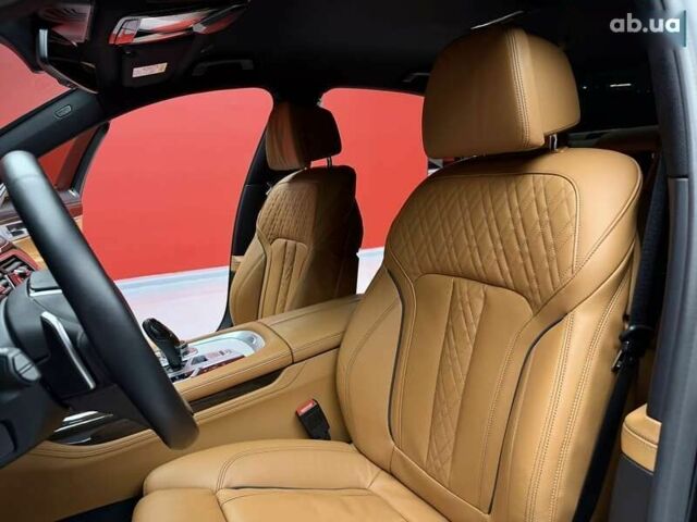 БМВ 7 Серия, объемом двигателя 3 л и пробегом 109 тыс. км за 73900 $, фото 27 на Automoto.ua