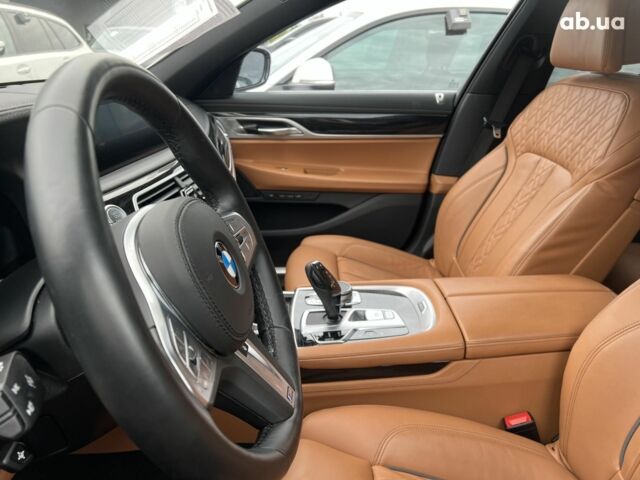БМВ 7 Серия, объемом двигателя 3 л и пробегом 64 тыс. км за 69773 $, фото 27 на Automoto.ua