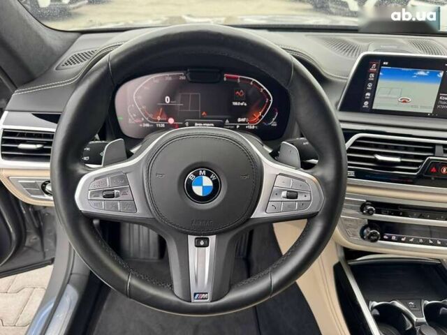 БМВ 7 Серия, объемом двигателя 3 л и пробегом 43 тыс. км за 105000 $, фото 23 на Automoto.ua