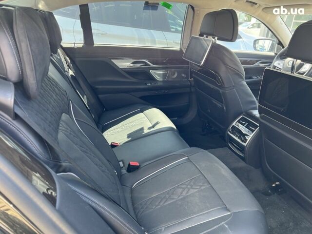 БМВ 7 Серия, объемом двигателя 3 л и пробегом 56 тыс. км за 91835 $, фото 16 на Automoto.ua
