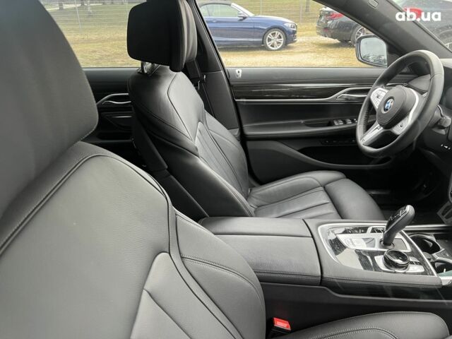 БМВ 7 Серия, объемом двигателя 3 л и пробегом 25 тыс. км за 77054 $, фото 34 на Automoto.ua
