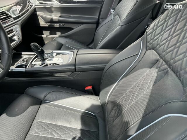 БМВ 7 Серия, объемом двигателя 6.59 л и пробегом 29 тыс. км за 119331 $, фото 32 на Automoto.ua