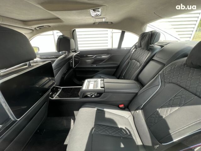 БМВ 7 Серия, объемом двигателя 6.59 л и пробегом 29 тыс. км за 119331 $, фото 25 на Automoto.ua