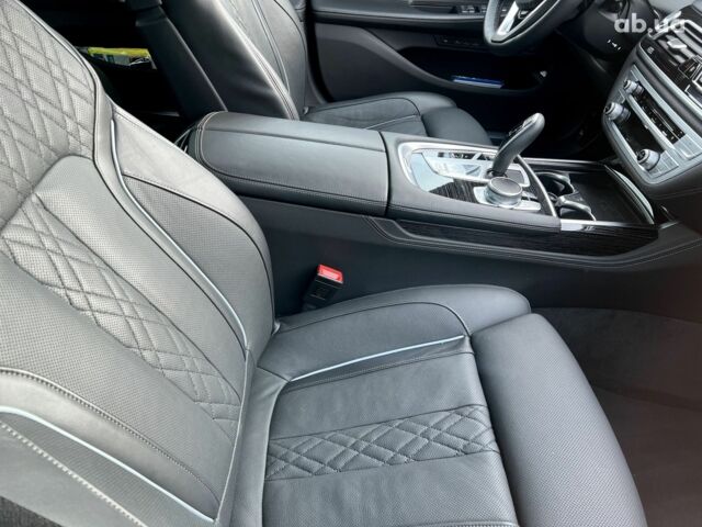 БМВ 7 Серия, объемом двигателя 3 л и пробегом 19 тыс. км за 96421 $, фото 11 на Automoto.ua