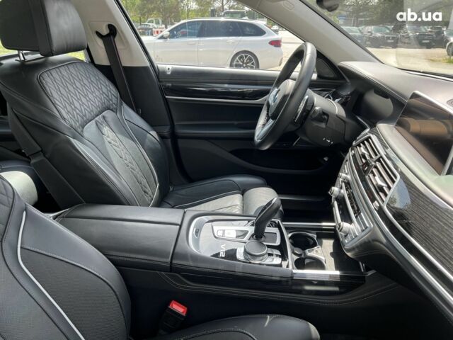 БМВ 7 Серия, объемом двигателя 6.59 л и пробегом 29 тыс. км за 119331 $, фото 40 на Automoto.ua
