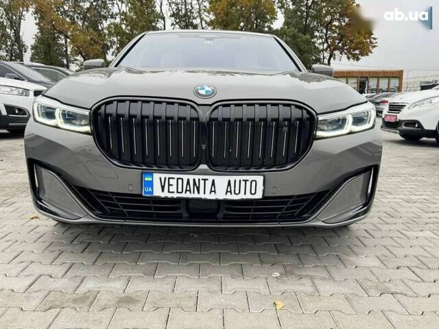 БМВ 7 Серия, объемом двигателя 3 л и пробегом 43 тыс. км за 105000 $, фото 4 на Automoto.ua