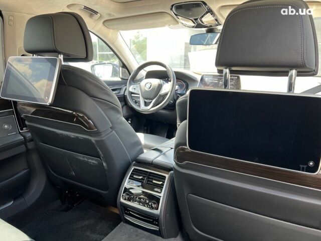 БМВ 7 Серия, объемом двигателя 3 л и пробегом 56 тыс. км за 91835 $, фото 17 на Automoto.ua